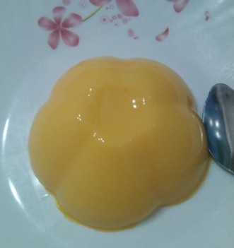 無焦糖的雞蛋布丁